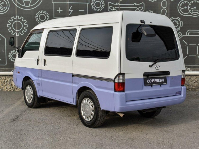 Mazda Bongo IV 2000