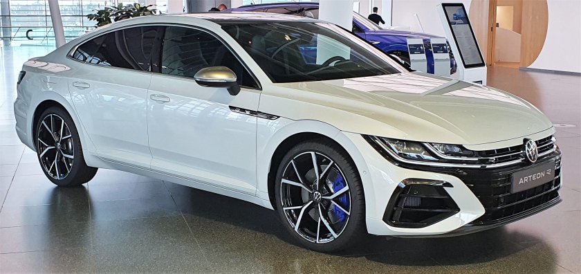 Volkswagen Arteon белый
