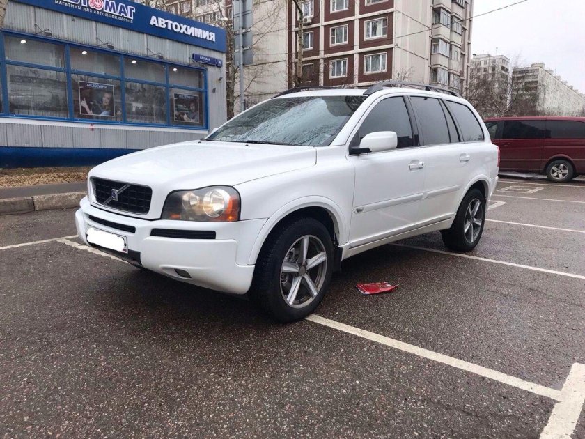 Вольво хс90 2005
