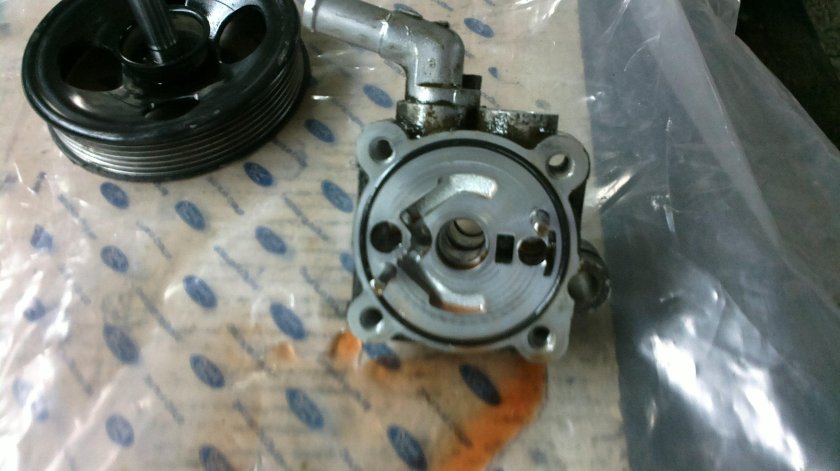 Насос гидроусилителя Форд фокус 2