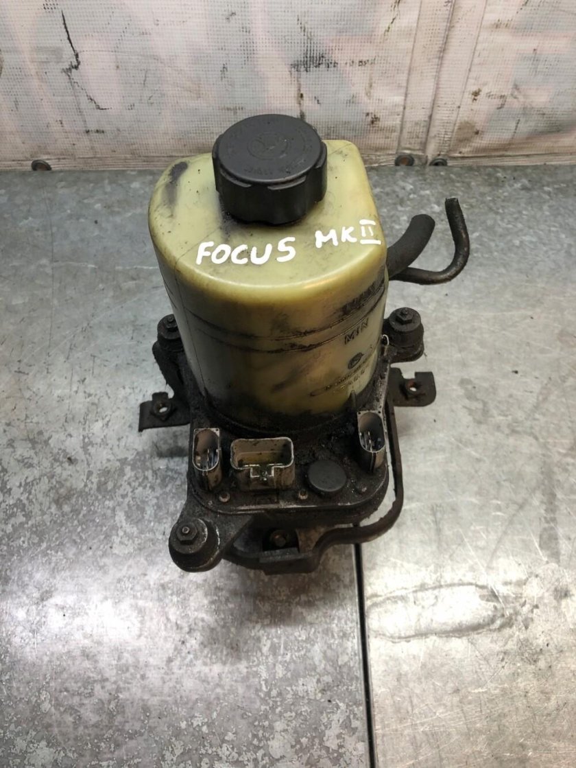 Насос гидроусилителя руля ford