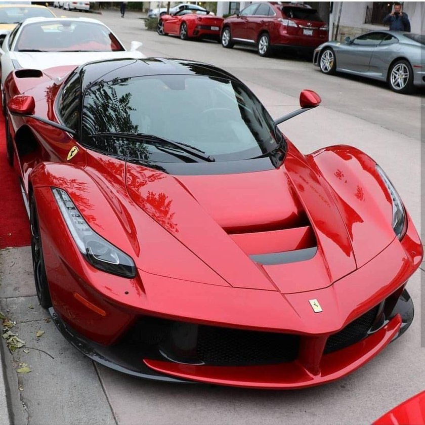 Ламборджини ЛАФЕРРАРИ