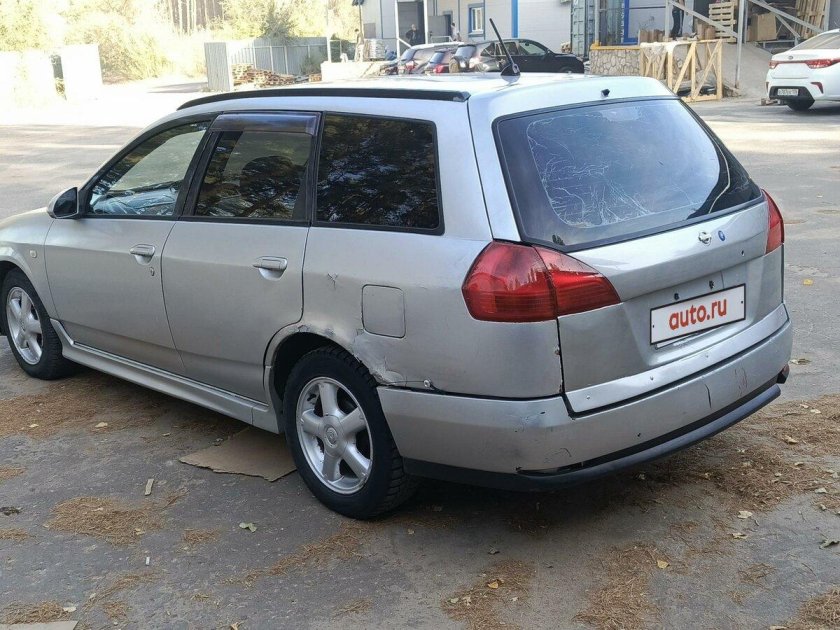 Nissan wingroad 2002