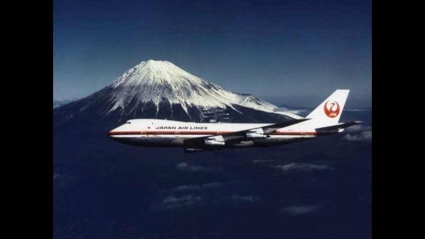 Боинг 747 Japan Airlines