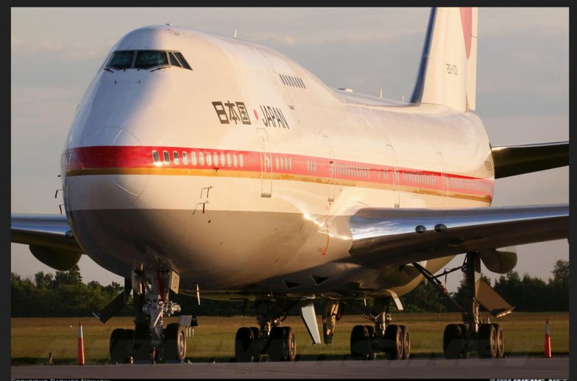 Самолет императора Японии