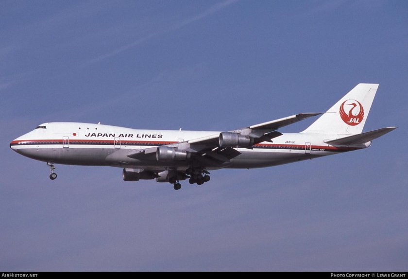 Боинг 747 Japan Airlines