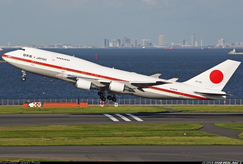Japan Air Боинг-747