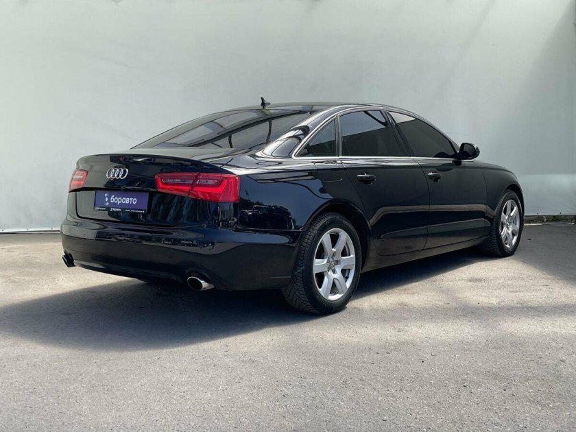 Ауди а 6 2012 года