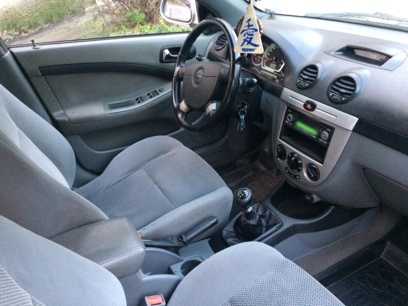 Chevrolet Lacetti 2007 салон