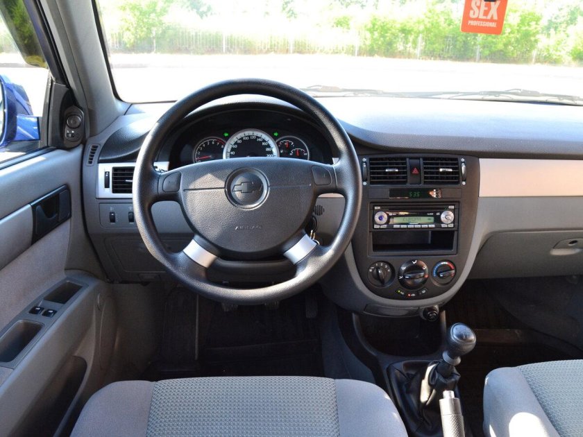 Chevrolet lacetti 2008 хэтчбек салон