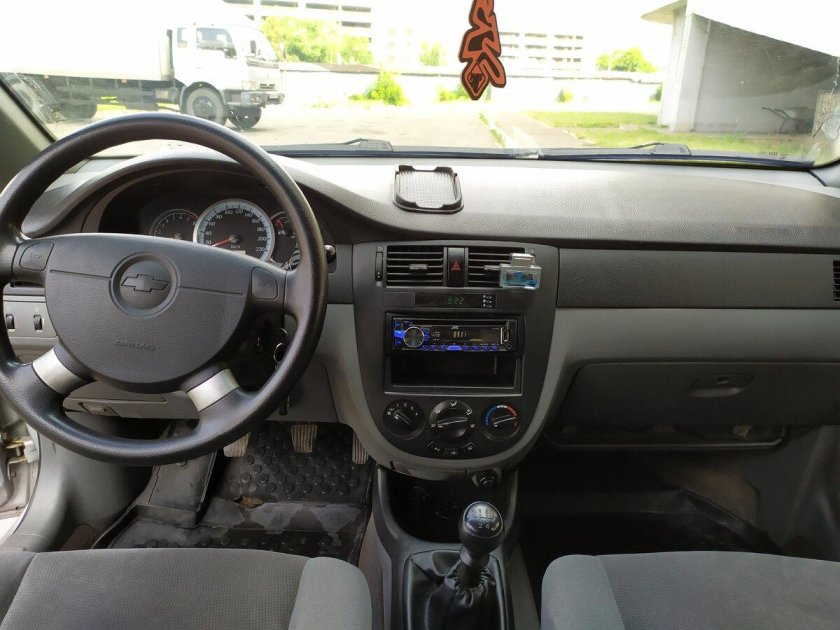 Chevrolet Lacetti 2007 салон