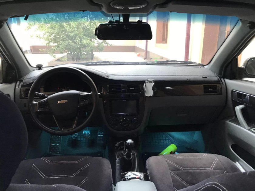 Шевроле Лачетти седан черный салон