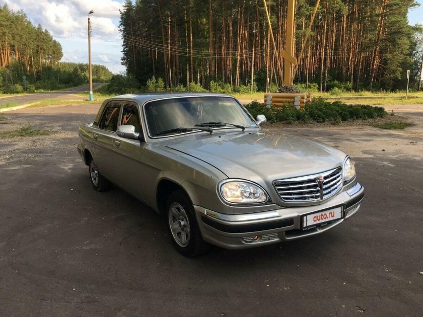 ГАЗ 31105 Волга золотистый