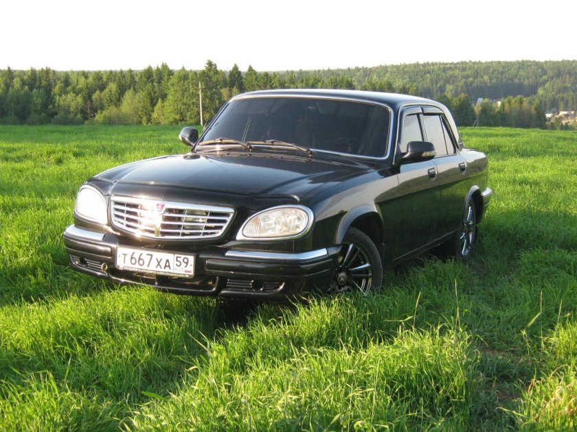 Волга ГАЗ 31105