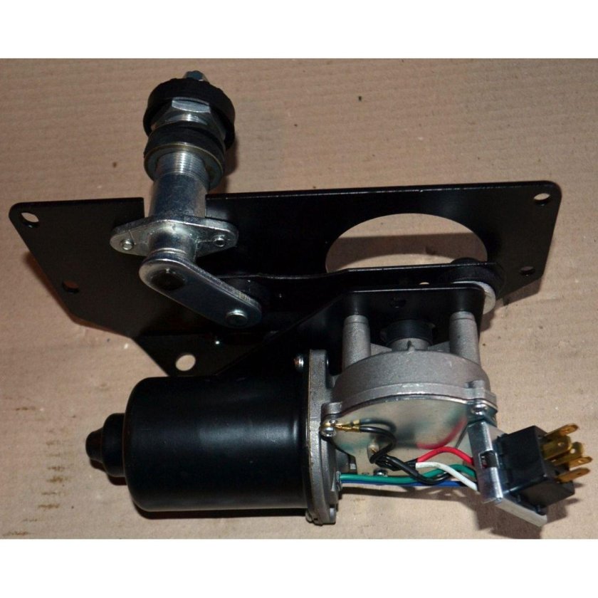 Мотор стеклоочистителя МТЗ (сл 230)