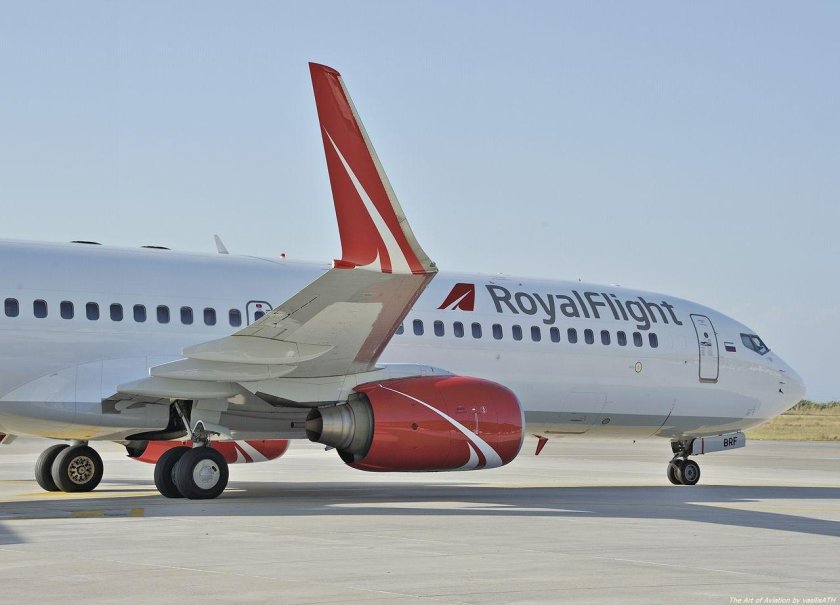 Роял Флайт 737