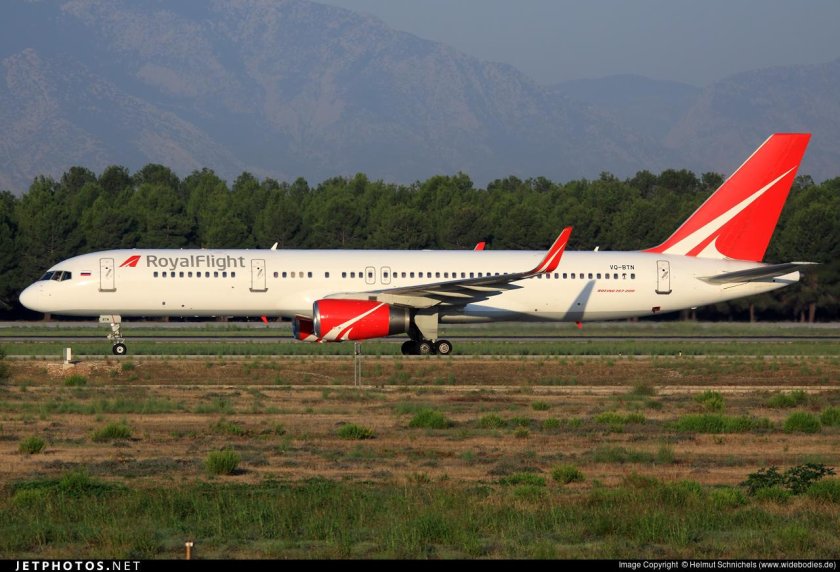 Самолёт Boeing 737-800