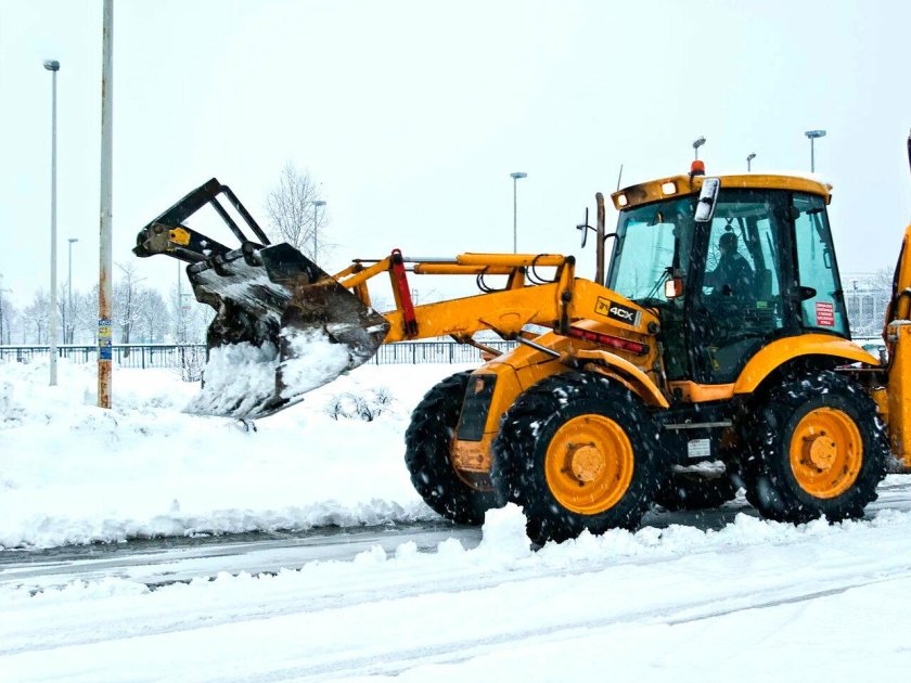 JCB 3cx уборка снега