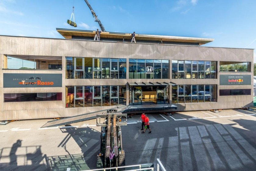 Моторхоум формулы 1