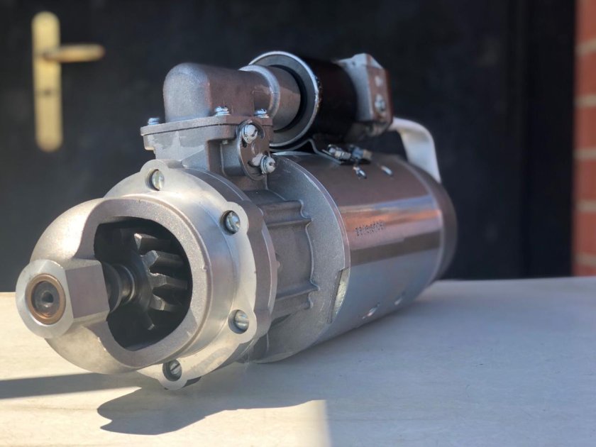 Стартер ЧТЗ 2516.3708-40