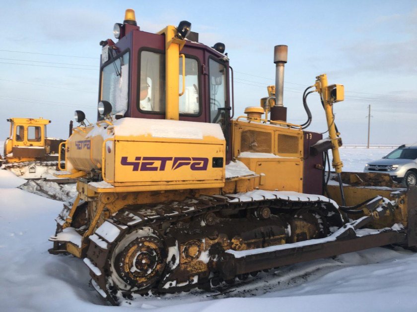 Бульдозер ЧЕТРА т9