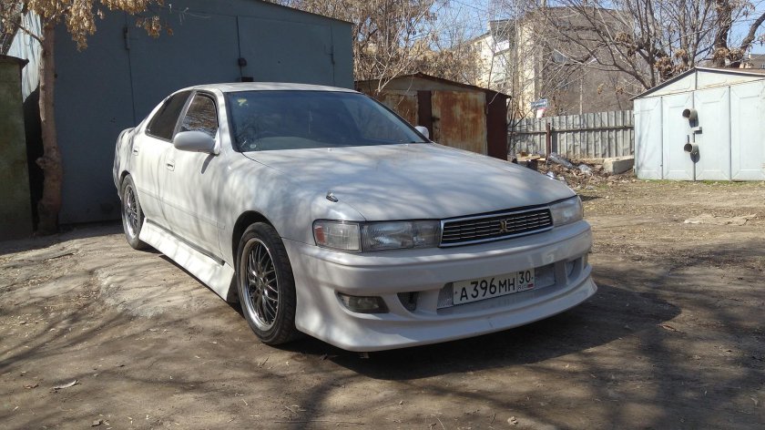 Toyota Cresta 90 кузов