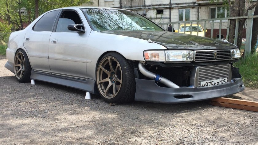 Toyota Cresta 90 кузов