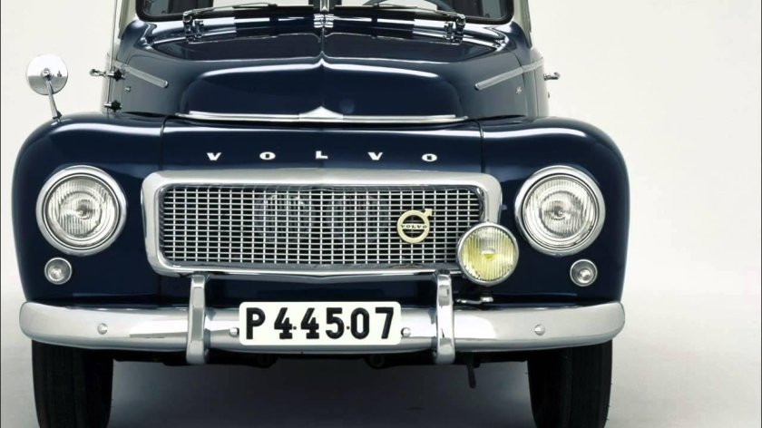 Volvo pv445