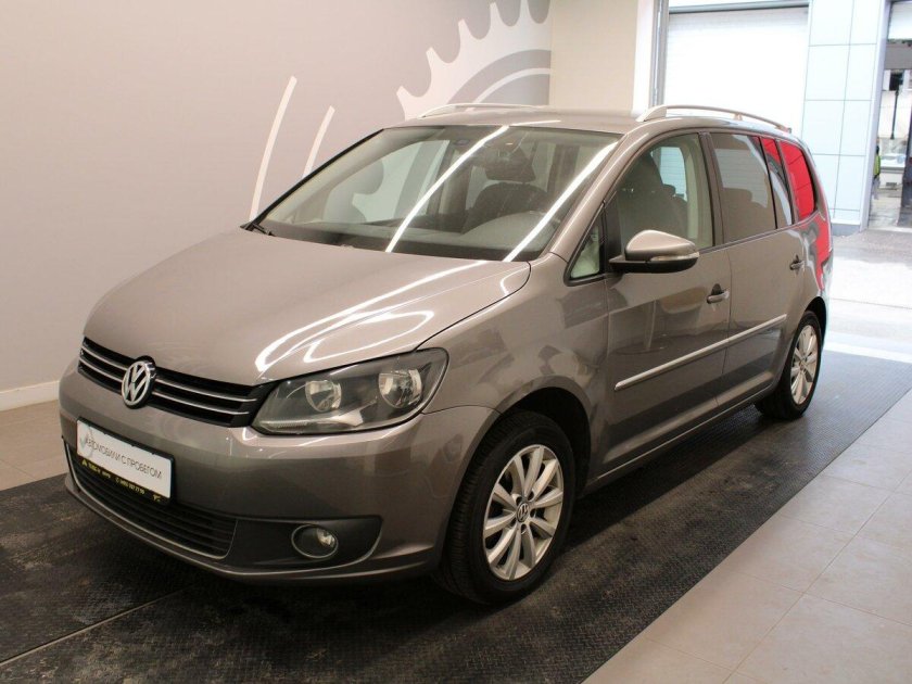 Фольксваген Туран 2011