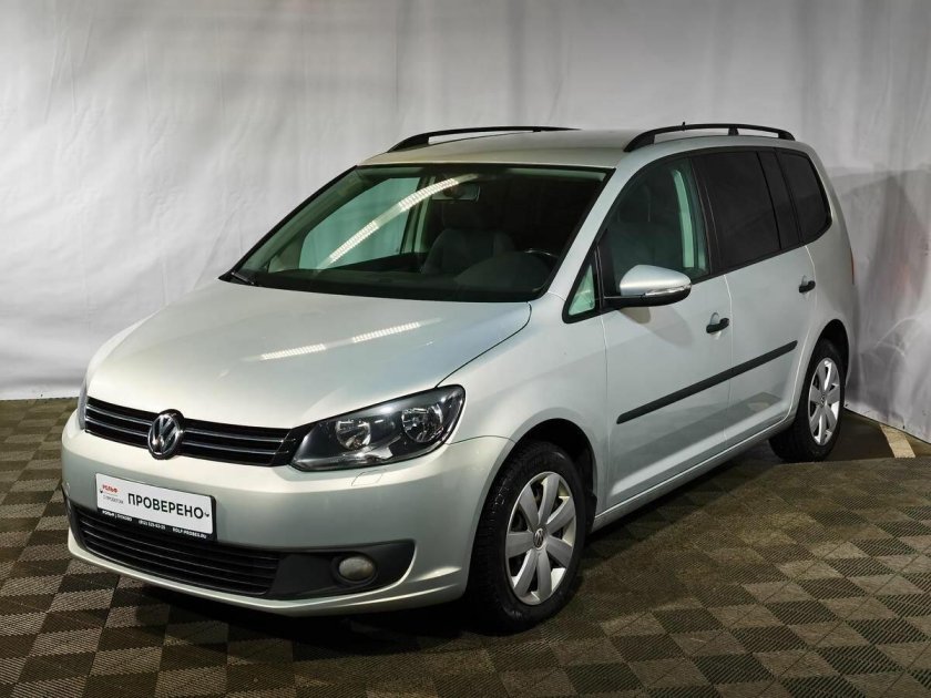 Volkswagen Touran 1.2 МТ,