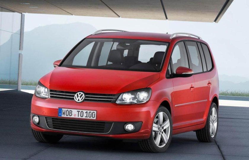 Минивэн Фольксваген Туран