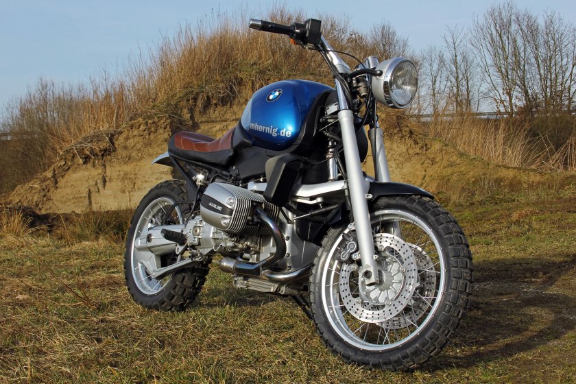 BMW r1100r