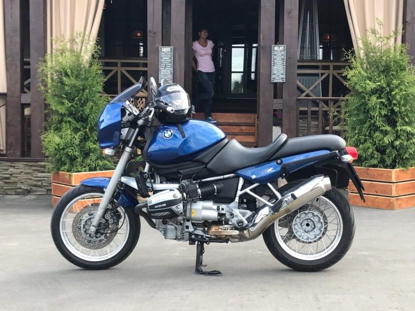 БМВ r1100r