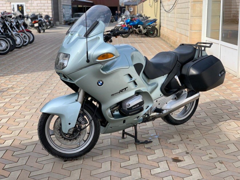 BMW r1100