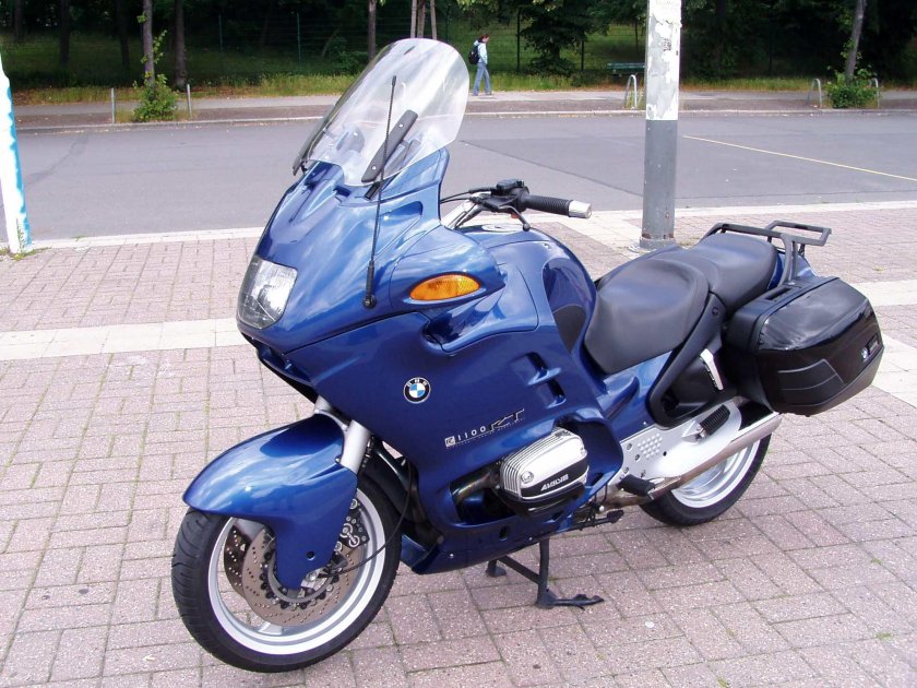 BMW r1100rt