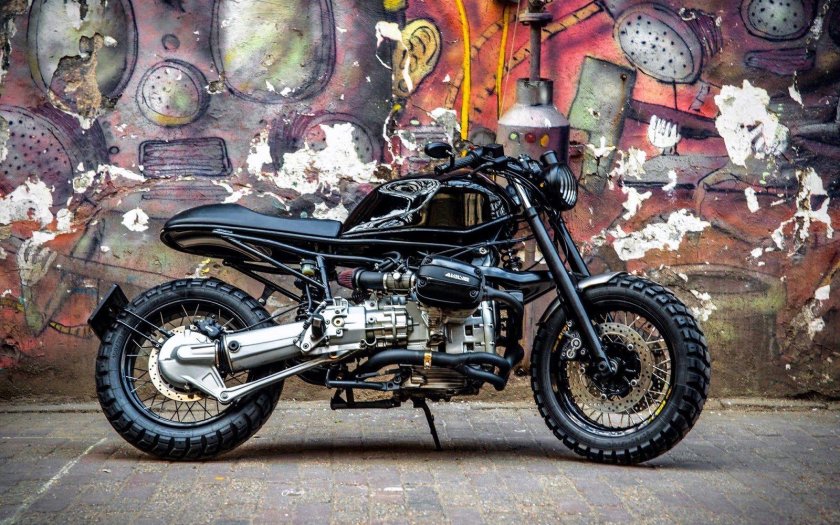 BMW r1100 Cafe Racer