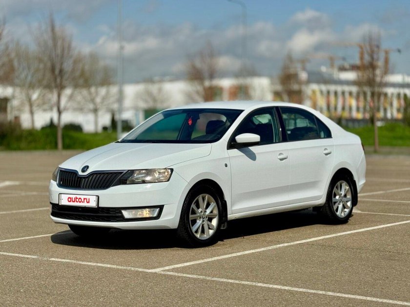 Шкода рапид 2017 белый