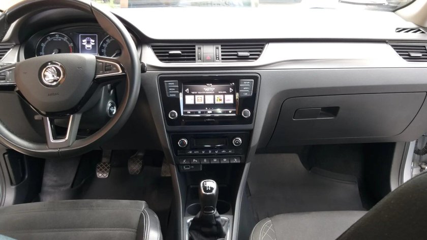 Шкода Рапид автомат