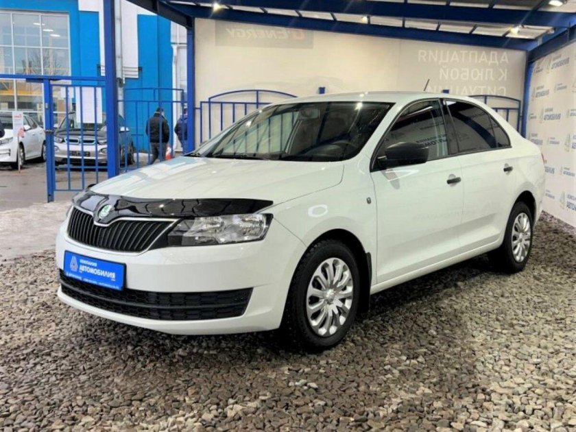 Шкода Рапид 22 года фотографии