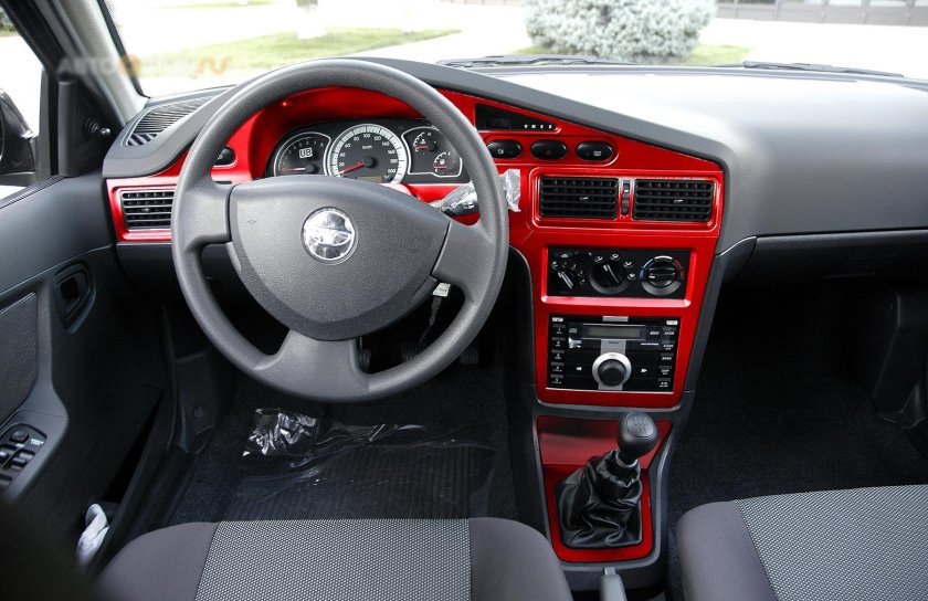 Daewoo Nexia 1 Рестайлинг салон