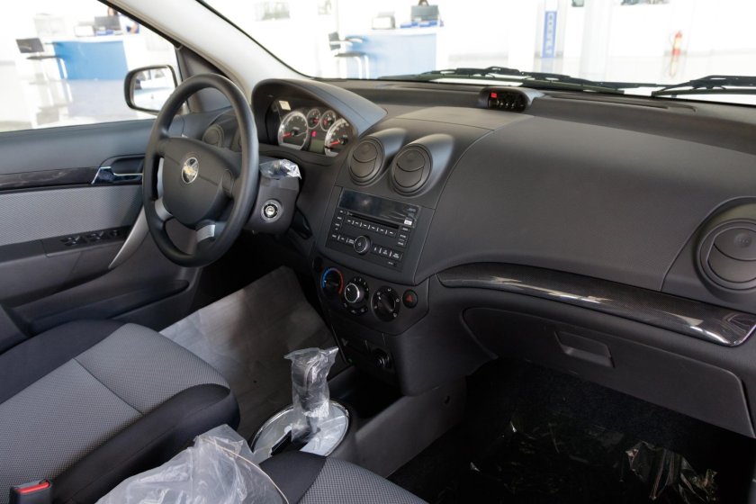 Равон нексия р3 салон