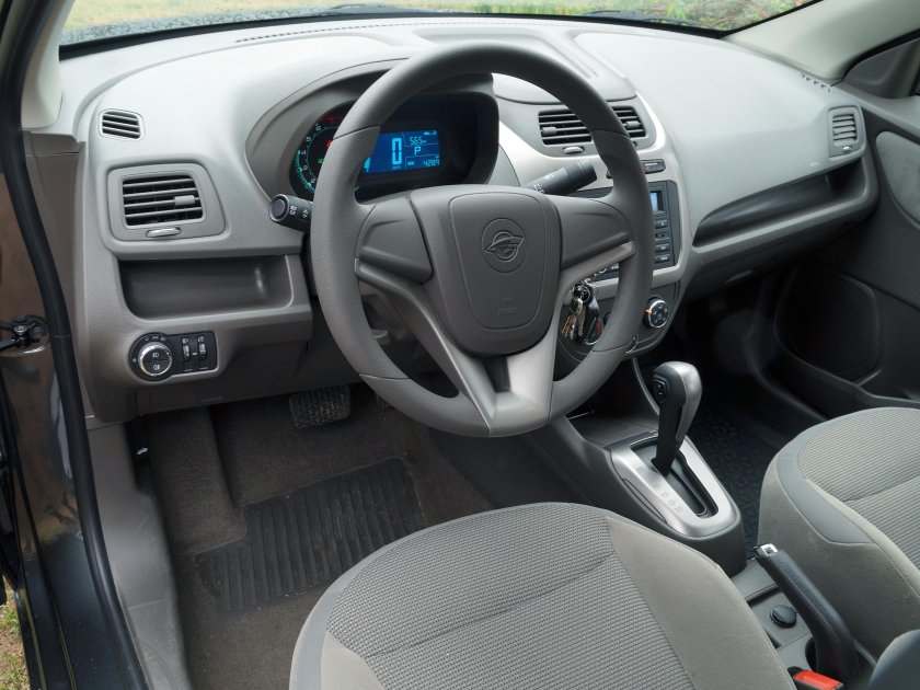 Равон Нексия r4