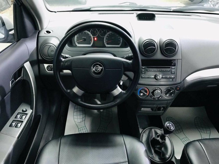 Шевроле Нексия 3 салон