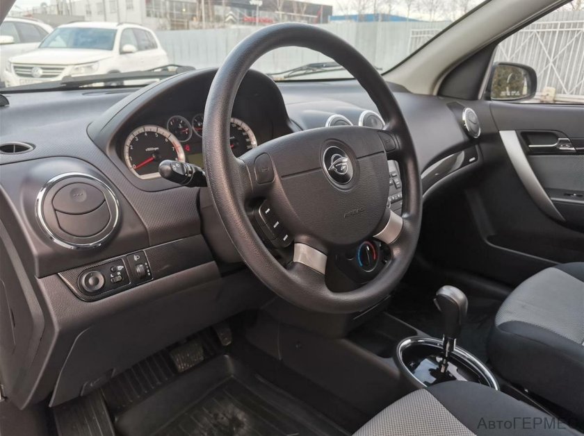 Равон Нексия r3 салон