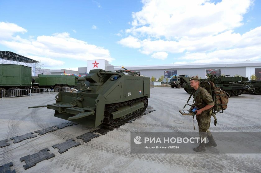 Боевой робот Уран-9