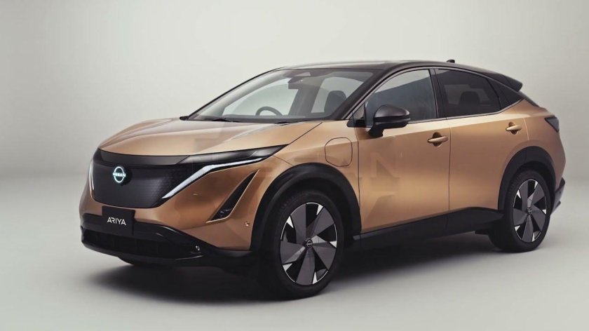 Ниссан Ария