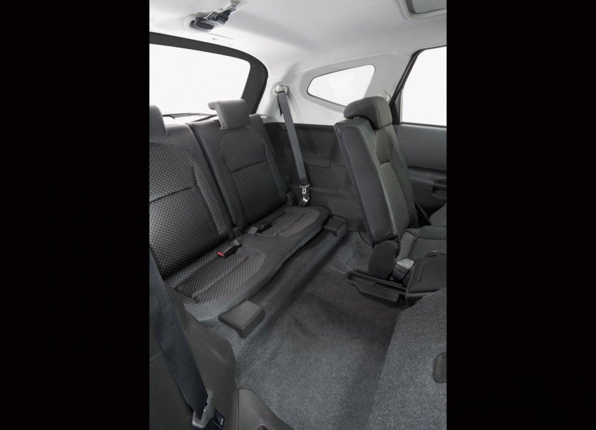 Nissan Qashqai +2 третий ряд