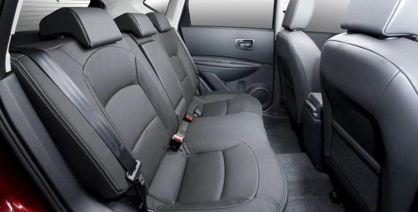 Nissan Qashqai+2 салон