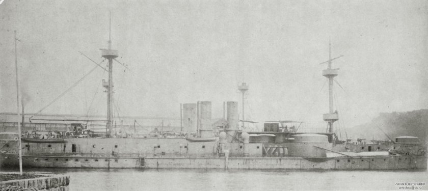 Чин-иен броненосец