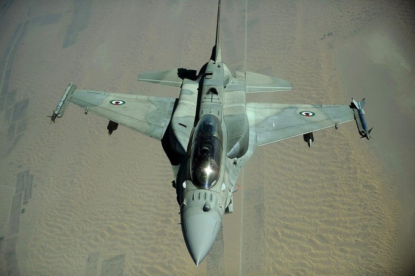 F-16e Block 60 Desert Falcon